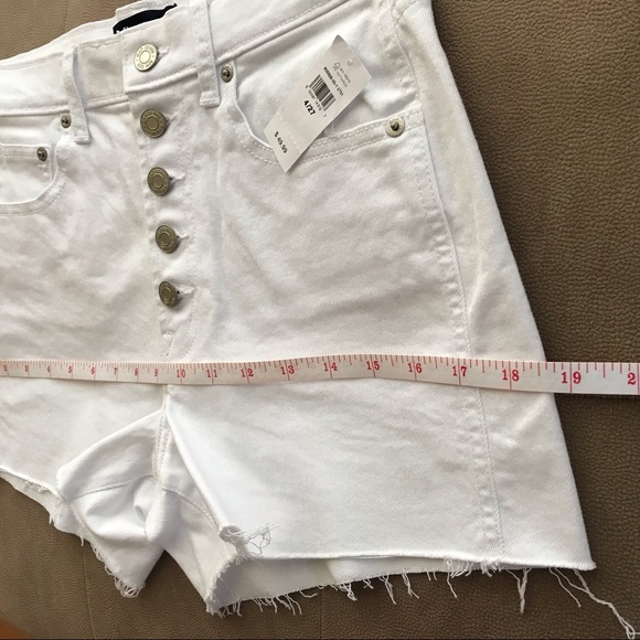 ♻️Reposted New Gap Denim high waisted button fly raw hem white denim shorts sz 4 - Picture 7 of 12